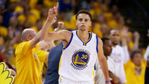 Warriors Kalahkan Pelicans, Curry Cetak 53 Poin