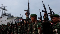 Pengamat: TNI Jangan Ditarik ke Ranah Politik