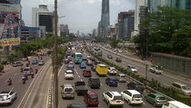 Volume Kendaraan di Jakarta Turun 18%
