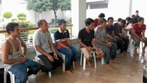 Saling Klaim Pembebasan Bisa Bahayakan 4 Sandera Lainnya
