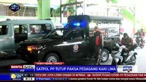 Satpol PP Tutup Paksa Sejumlah Lapak PKL di Pasar Tanah Abang