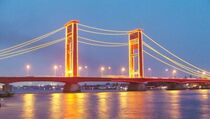 Malam Tahun Baru, Jembatan Ampera Palembang Ditutup