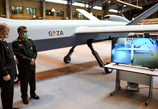 Gaza,  Drone  Tempur Baru Iran Bisa Jangkau Tel Aviv