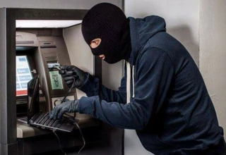Pencuri Gasak Uang Ratusan Juta Rupiah dari ATM Bank Jateng