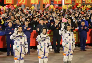 Astronaut Tiongkok Tiba di Stasiun Luar Angkasa untuk Misi 6 Bulan