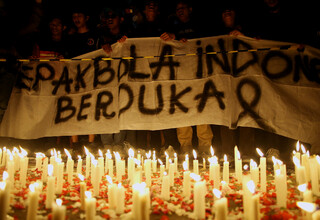 Jokowi Telepon Presiden FIFA Bahas Tragedi Kanjuruhan