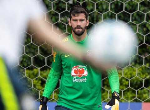 Kiper Liverpool dan Timnas Brasil, Alisson Becker.