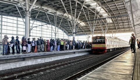 mengalami perubahan