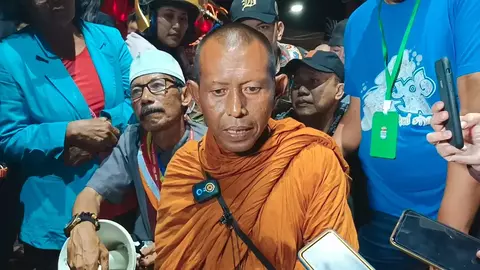 Bhante Katadhamo atau Biksu Wawan, biksu asal Cirebon, Jawa Barat yang turut dalam rombongan biksu jalan kaki dari Thailand ke Borobudur.