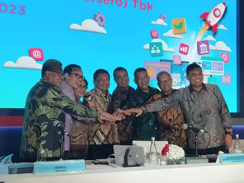 Jajaran direksi Telkom dalam acara rapat umum pemegang saham tahunan Telkom (RUPST) tahun buku 2022, di Jakarta, 30 Mei 2023.