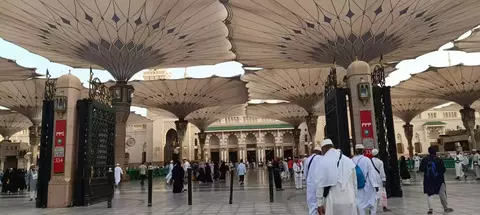 Jemaah haji Indonesia di Masjid Nabawi, Madinah, Arab Saudi.