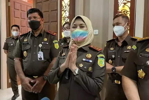 Kepala Kejaksaan Tinggi Jawa Timur Mia Amiati