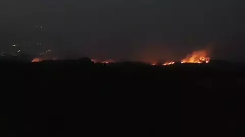 Kebakaran hutan melanda Taman Nasional Gunung Ciremai, Kabupaten Kuningan, Jawa Barat, Jumat, 25 Agustus 2023.
