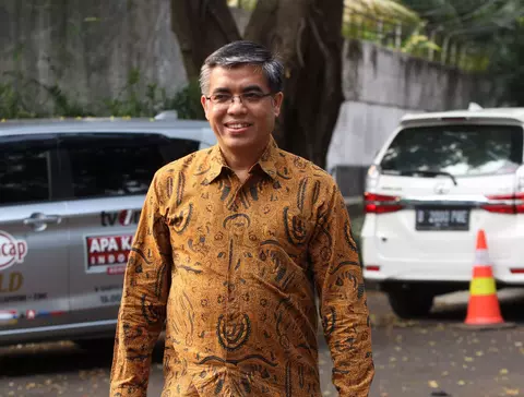 Profil Yassierli yang Kini Menjabat sebagai Menteri Ketenagakerjaan dalam  Kabinet Merah Putih