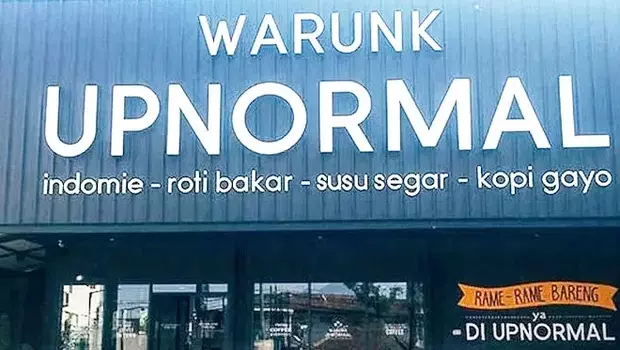 Salah satu gerai Warunk Upnormal.