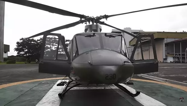 Helikopter Bell 412 SP.