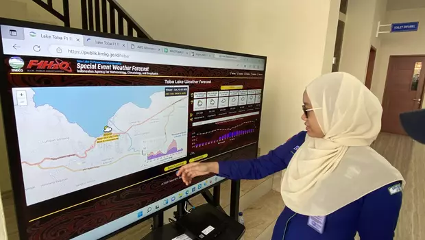 Kepala Badan, Meteorologi, Klimatologi, dan Geofisika (BMKG) Dwikorita Karnawati saat jumpa pers di Media Center F1 Powerboat Danau Toba, Sabtu (25/2/2023).