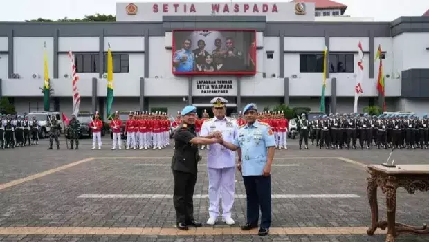 Pelantikan Mayjen TNI Rafael Granada Baay sebagai komandan Paspampres dilakukan dalam upacara serah terima jabatan yang dipimpin oleh Panglima TNI Laksamana TNI Yudo Margono di Markas Komando Paspampres Jakarta pada hari Senin, 27 Februari 2023.