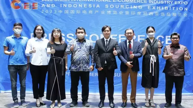 CCPIT Commercial Sub-council dan CCOIC Commercial Chamber of Commerce akan menggelar China International E-Commerce Industry Expo and Indonesia Sourcing Exhibition (CIEIE Indonesia 2023) di Jakarta International Expo, Jakarta pada September mendatang.