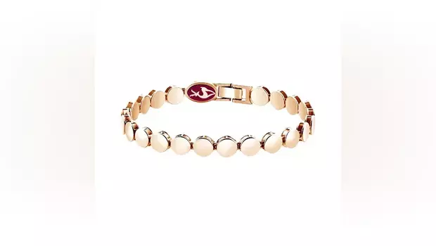 Deer charm mirror bracelet.