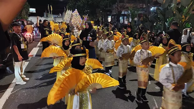 Angkatan Muda Muhammadiyah (AMM) Ngampilan, Kota Yogyakarta, menggelar karnaval takbir keliling, Selasa, 27 Juni 2023.&nbsp;