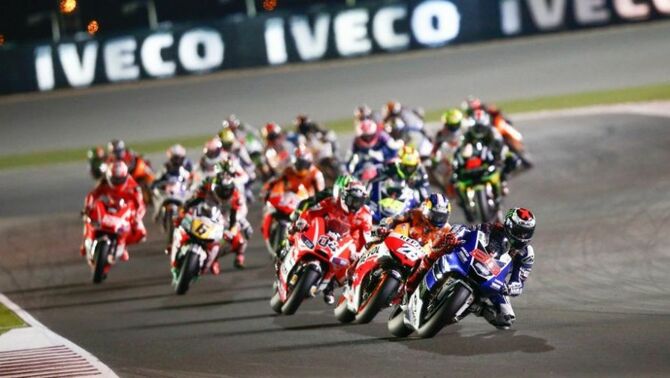 Seri perdana MotoGP digelar di Sirkuit Losail, Qatar, 7 April 2013.