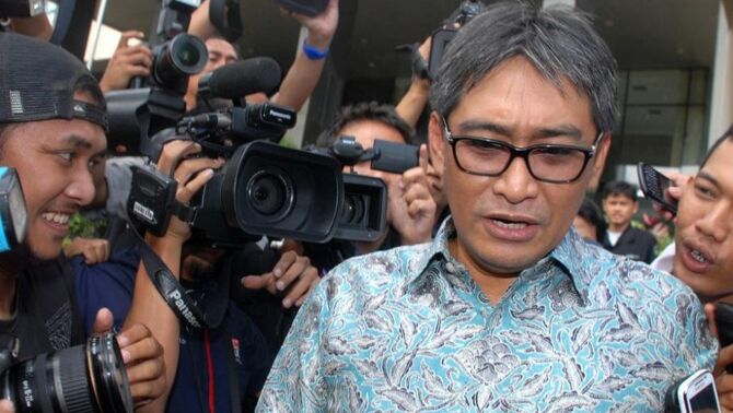 Choel Mallarangeng usai diperiksa KPK, Jalan HR Rasuna Said, Jakarta Selatan, Rabu (16/10). BeritaSatu Photo/SP-Ruht Semiono
