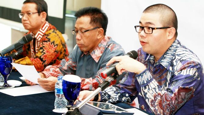 Ketua Panitia Insurance Day 2013, Cristian Wanandi memberi keterangan. FOTO : BeritaSatu Photo / MI 