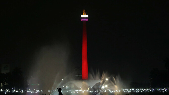 Air mancur pesona monas atau yang kini di beri nama 