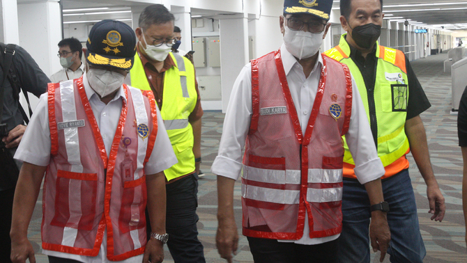 Menhub Tinjau Arus Balik Di Bandara Soekarno–Hatta