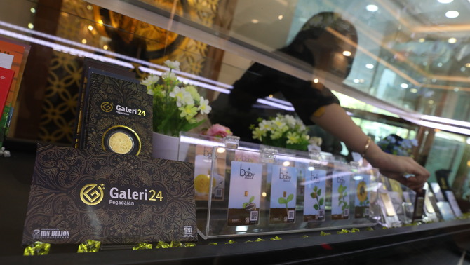 Penjualan&nbsp;emas batangan yang dijual di Galeri 24 Pegadaian, Jakarta.