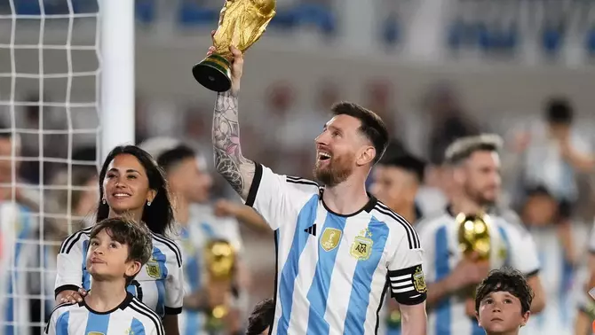 Lionel Messi Masuk Skuad Argentina Lakoni Tur Asia