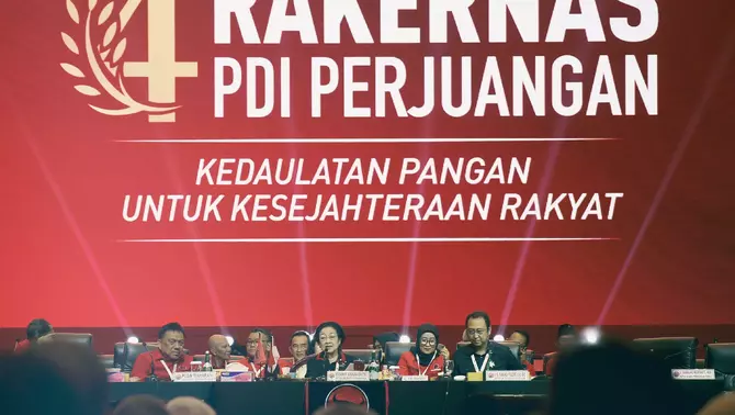 Elektabilitas Ganjar Naik, Mega Ingatkan Kader PDIP Jangan Terlena