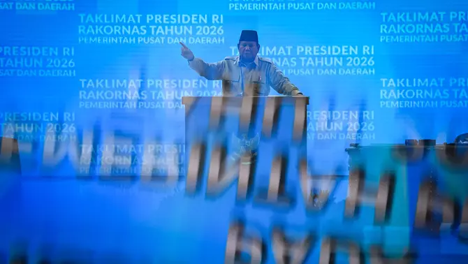 Presiden Prabowo Subianto, menyampaikan taklimat dalam Rakornas Pemerintah Pusat dan Pemerintah Daerah 2026 di Sentul International Convention Center (SICC), Kabupaten Bogor, Jawa Barat, Senin 2 Februari 2026.