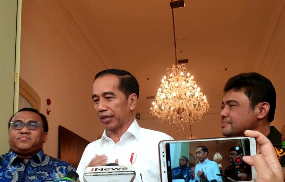 Jokowi Pertimbangkan BPJS Kesehatan Kelas 3 Tidak Dinaikkan