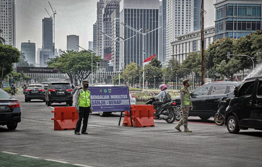 Penerapan Ganjil Genap PPKM Level 3 Di Tiga Ruas Jalan Ibu Kota