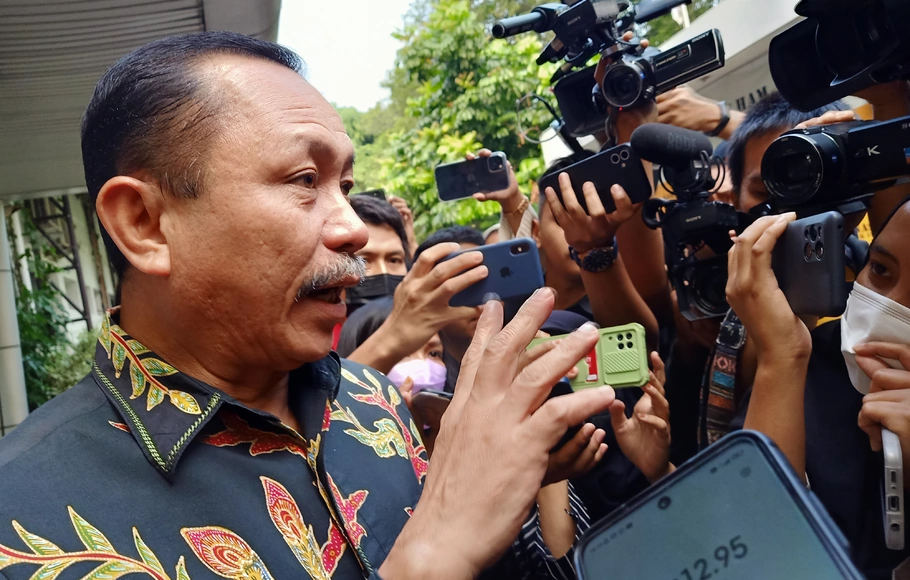 Ketua Komnas HAM Ahmad Taufan Damanik di Kantor Komnas HAM, Jalan Latuharhary, Menteng, Jakarta Pusat, Rabu, 27 Juli 2022.