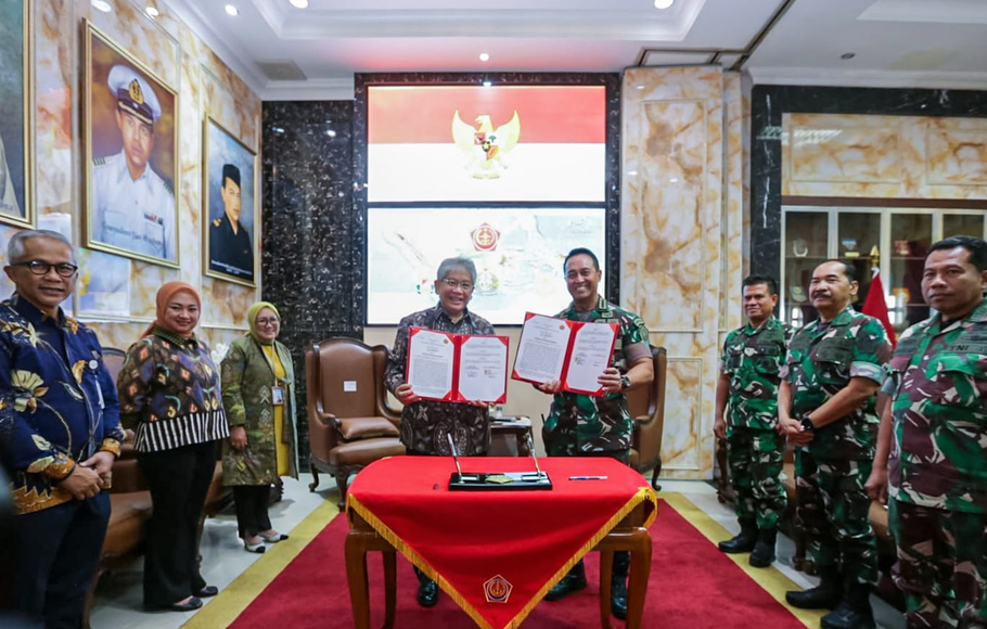 Sinergi, Bank BJB Beri Kemudahan Layanan Untuk Personel TNI - Halaman 1