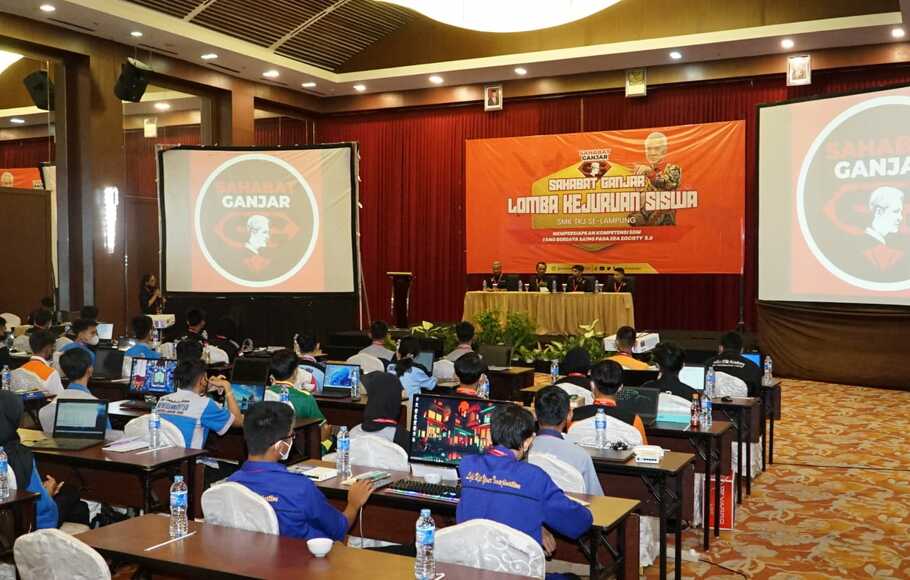 Sahabat Ganjar mengadakan kegiatan dengan tajuk 'Lomba Kejuruan Siswa SMK TKJ se-Lampung' di Hotel Horison, Kota Bandar Lampung, Lampung, Sabtu, 22 Oktober 2022.
