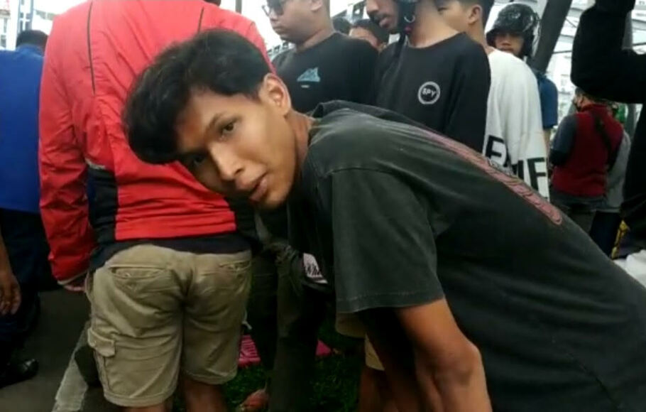Korban Irfaan Hafids Akbar (22) asal Balikpapan Kalimantan Timur yang jatuh dari sebuah jembatan di Malang, Jawa Timur, Sabtu, 26 November 2022.