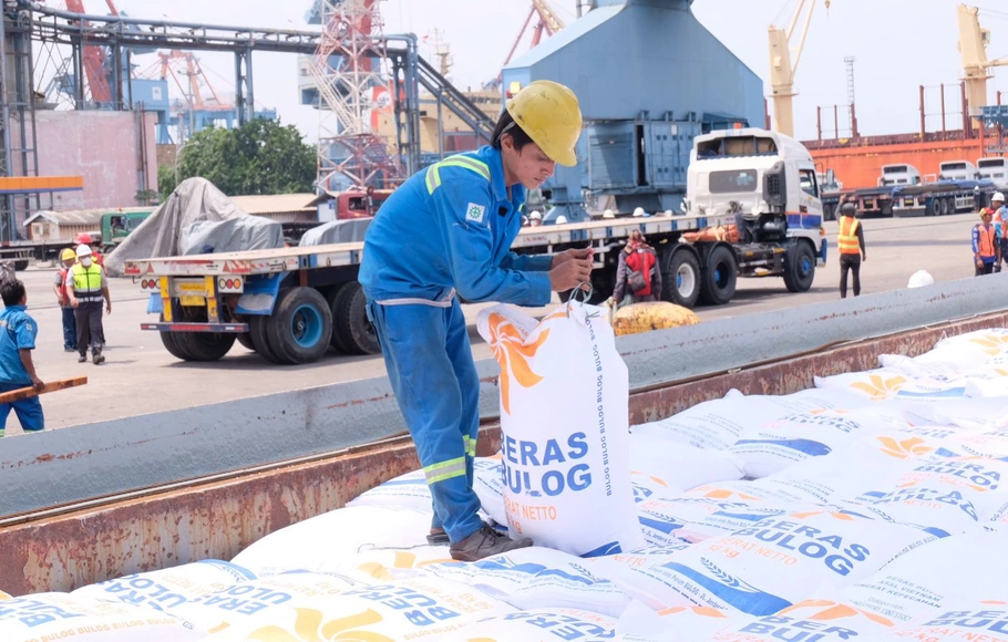 Jaga Stabilitas Harga Beras, 200 Ribu Ton Bulog Tiba Di Tanjung Priok