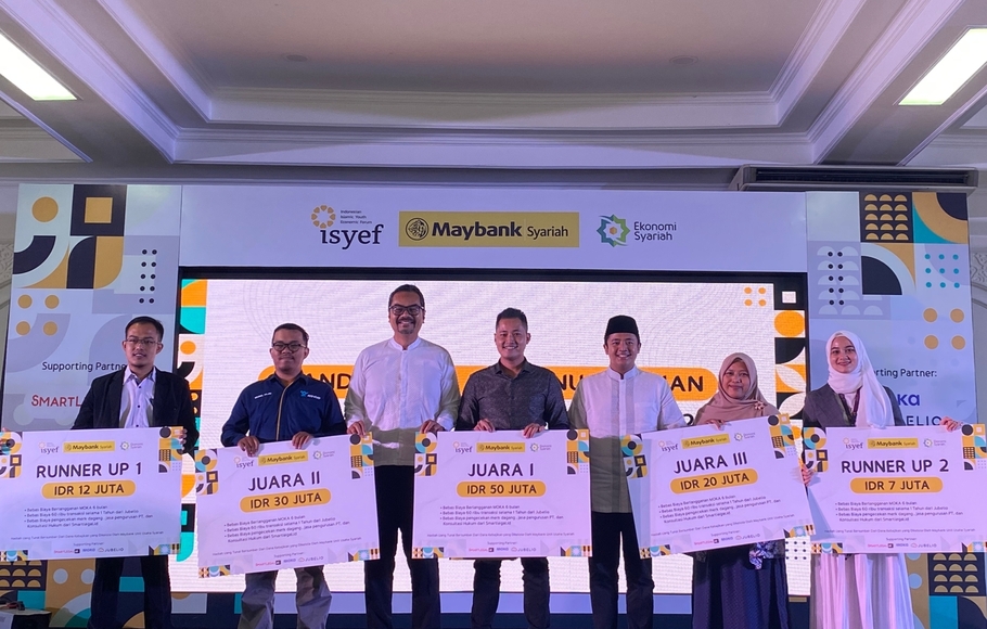 Indonesian Youth Economic Forum (ISYEF) dan Maybank Syariah menggelar Maybank Syariah ISYEFPrenuer 2022 yang dimenangkan Banua Green Hub.