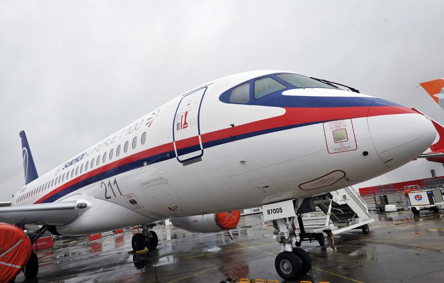 Sukhoi Superjet 100 Индонезия