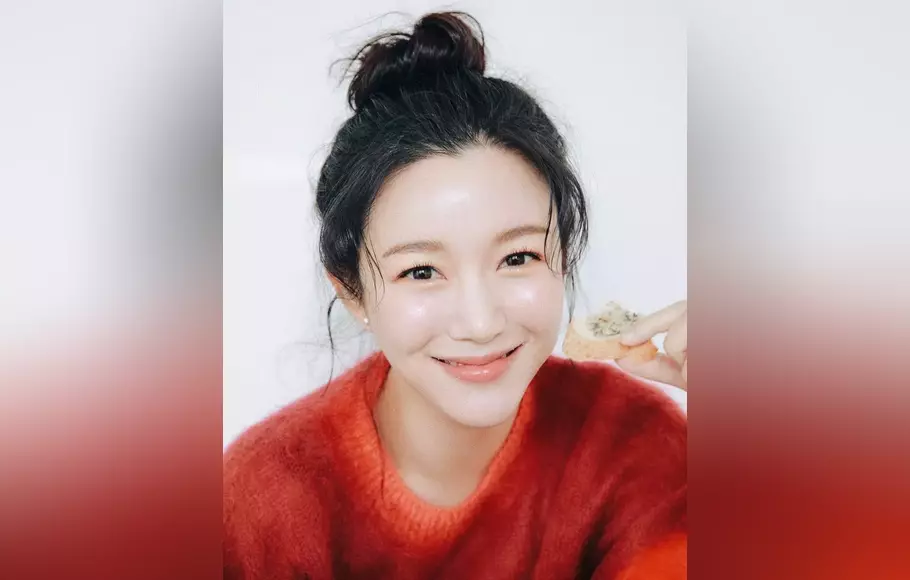 Lee Da In siap dipersunting Lee Seung Gi April mendatang. 