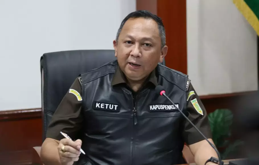 Kejagung Periksa 8 Saksi Terkait Kasus Korupsi BTS Kominfo - Halaman 1