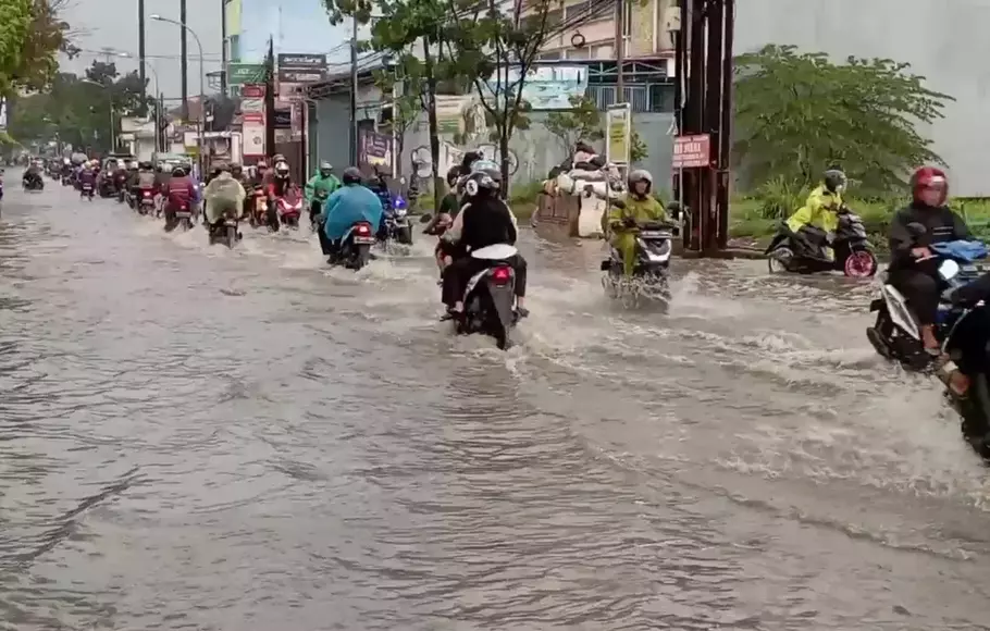 Sejumlah titik di kawasan Soreang, Kabupaten Bandung terendam banjir pada Kamis 23 Maret 2023. 