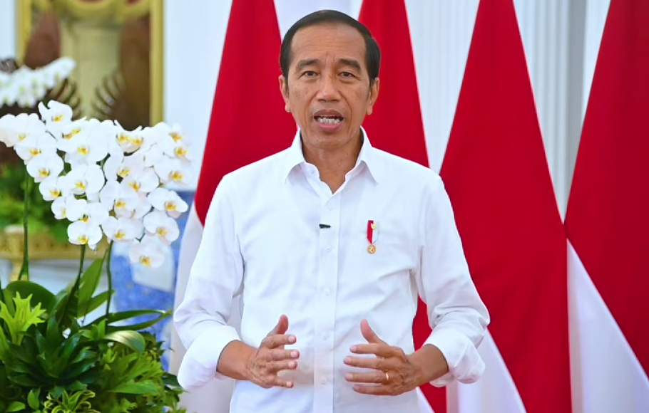 Presiden Joko Widodo atau Jokowi memberikan keterangan pers terkait larangan menteri dan pejabat negara menggelar buka puasa bersama (bukber), Senin, 27 Maret 2023.