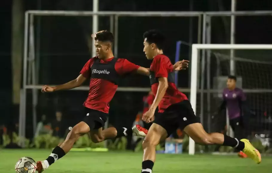 Timnas U-22 menjalani latihan.