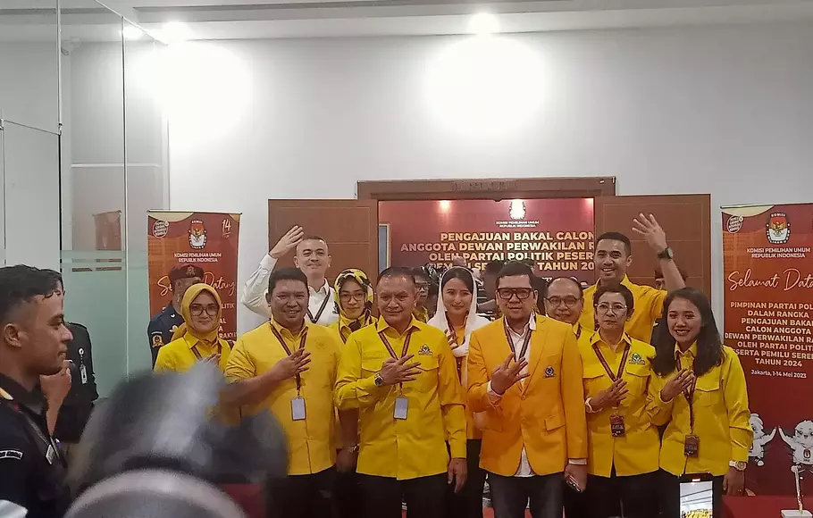 Tanpa Airlangga, Golkar Daftarkan 580 Caleg DPR RI Ke KPU