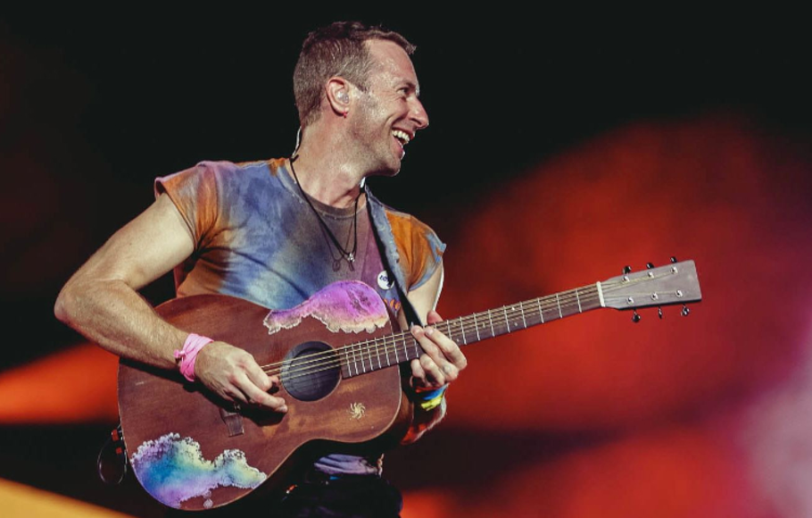 Beberapa lagu Coldplay terinspirasi dari perjalanan cinta Chris Martin.